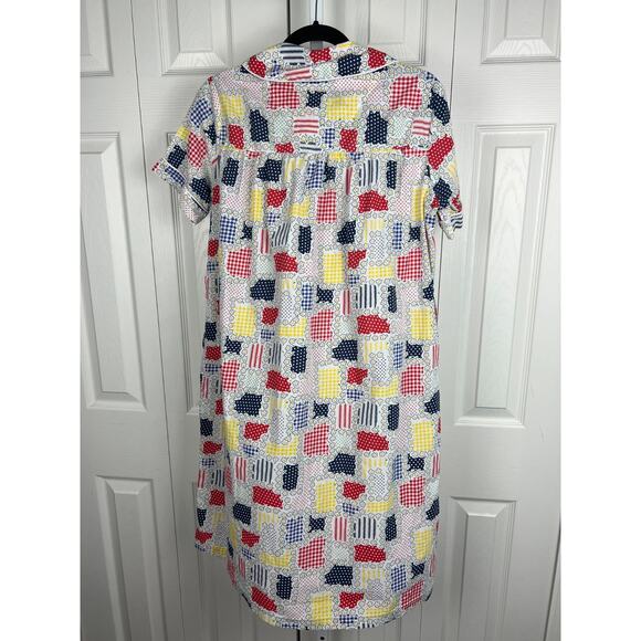 60s 70s Radlee Medium Patchwork White Floral Snap Front House Coat Dress - Picture 6 of 6